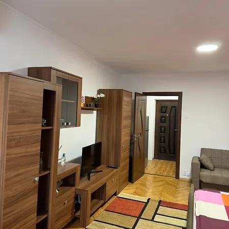 Titanii Park * Бухарест