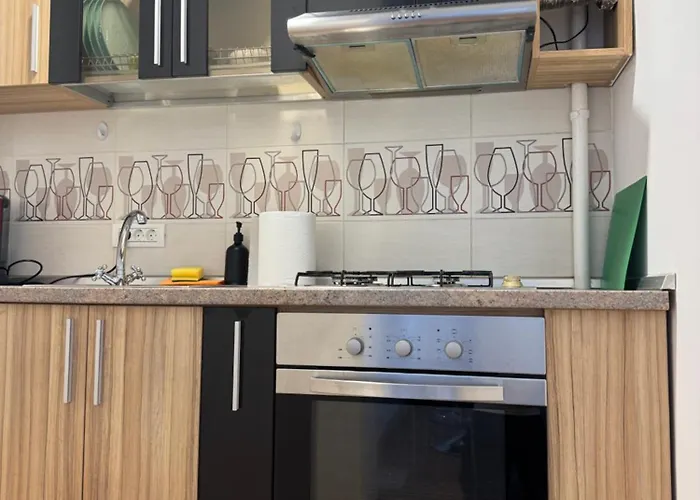 Titanii Park * בוקרשט