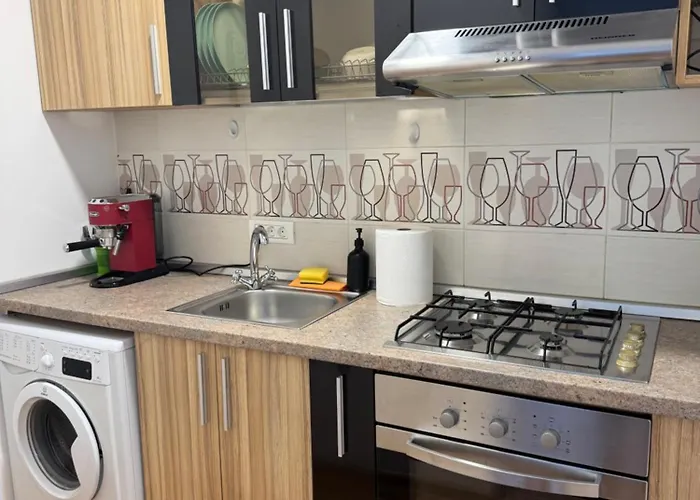 Titanii Park アパート *